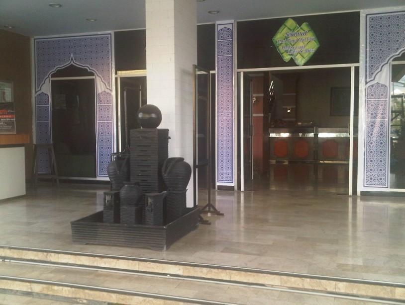 Bandung Permai Hotel Jember Jembel Exterior foto